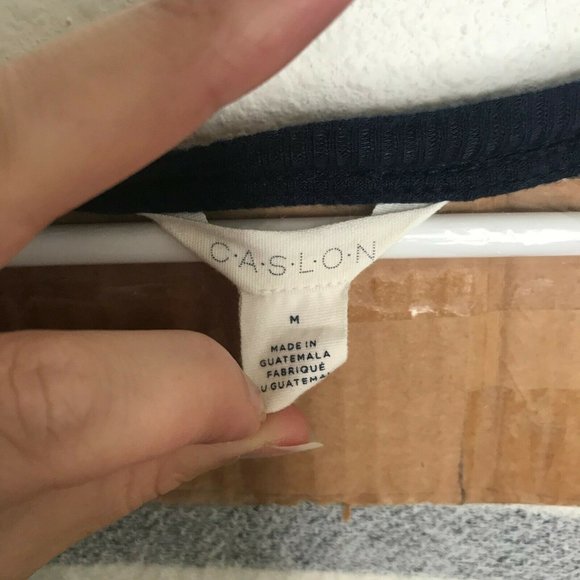 Caslon Tie Front Hem 3/4 Sleeve Crop Top Scoop - Picture 6 of 12